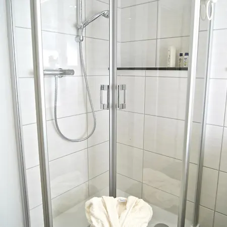 Apartment Moseltraum-fewo Mit Klimaanlage, Balkon Und Burgblick