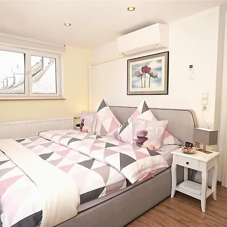 Moseltraum-fewo Mit Klimaanlage, Balkon Und Burgblick Апартаменты *