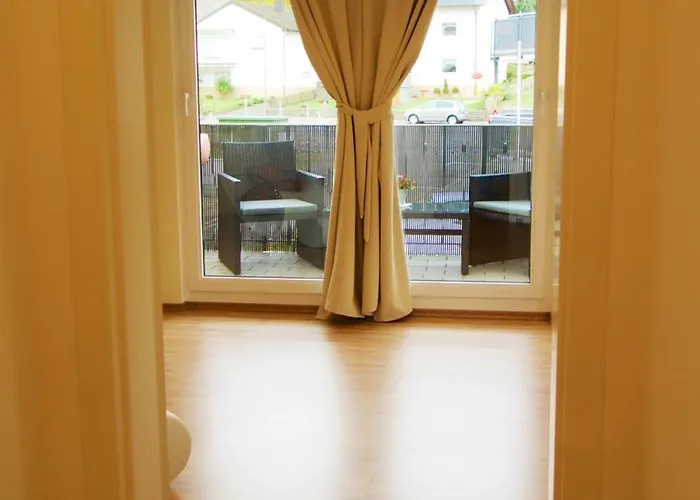 Moseltraum-fewo Mit Klimaanlage, Balkon Und Burgblick *