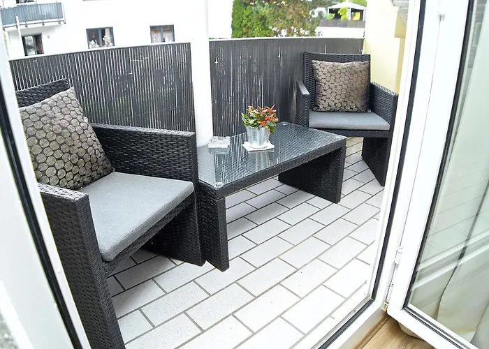 Apartamento Moseltraum-fewo Mit Klimaanlage, Balkon Und Burgblick